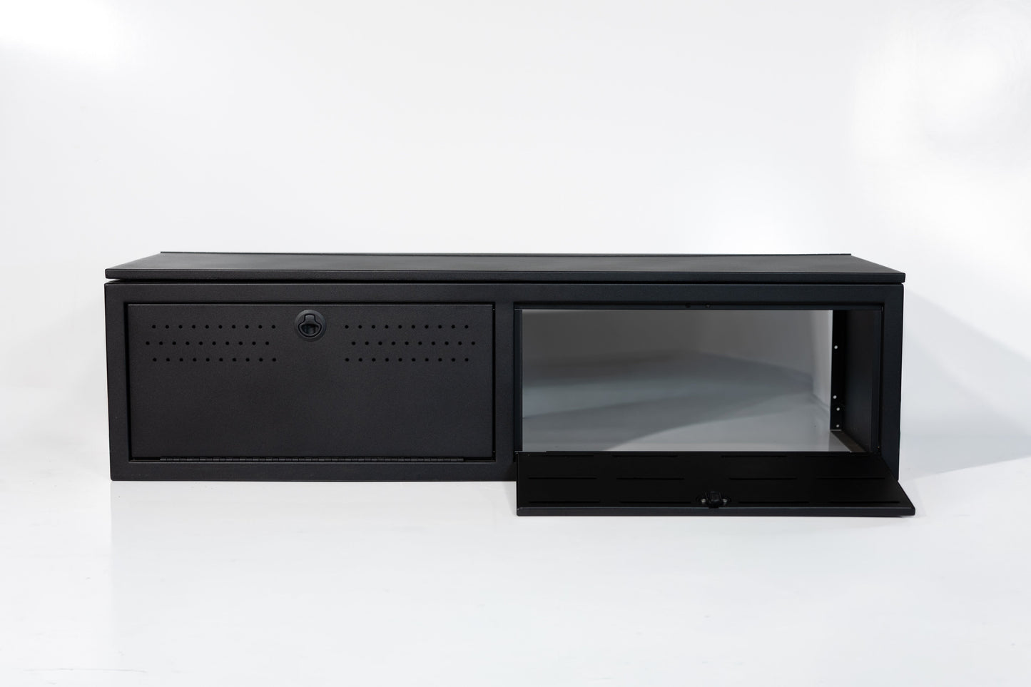 22" Wheel Well Cover and accessories