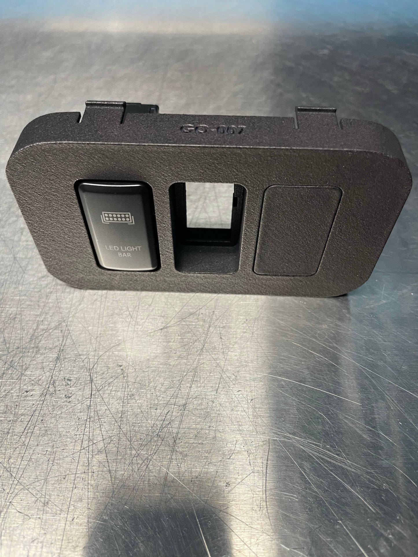 Modular Insert for 4 Tall Switches