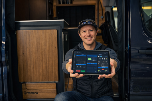 ROAMiQ × Victron STACK