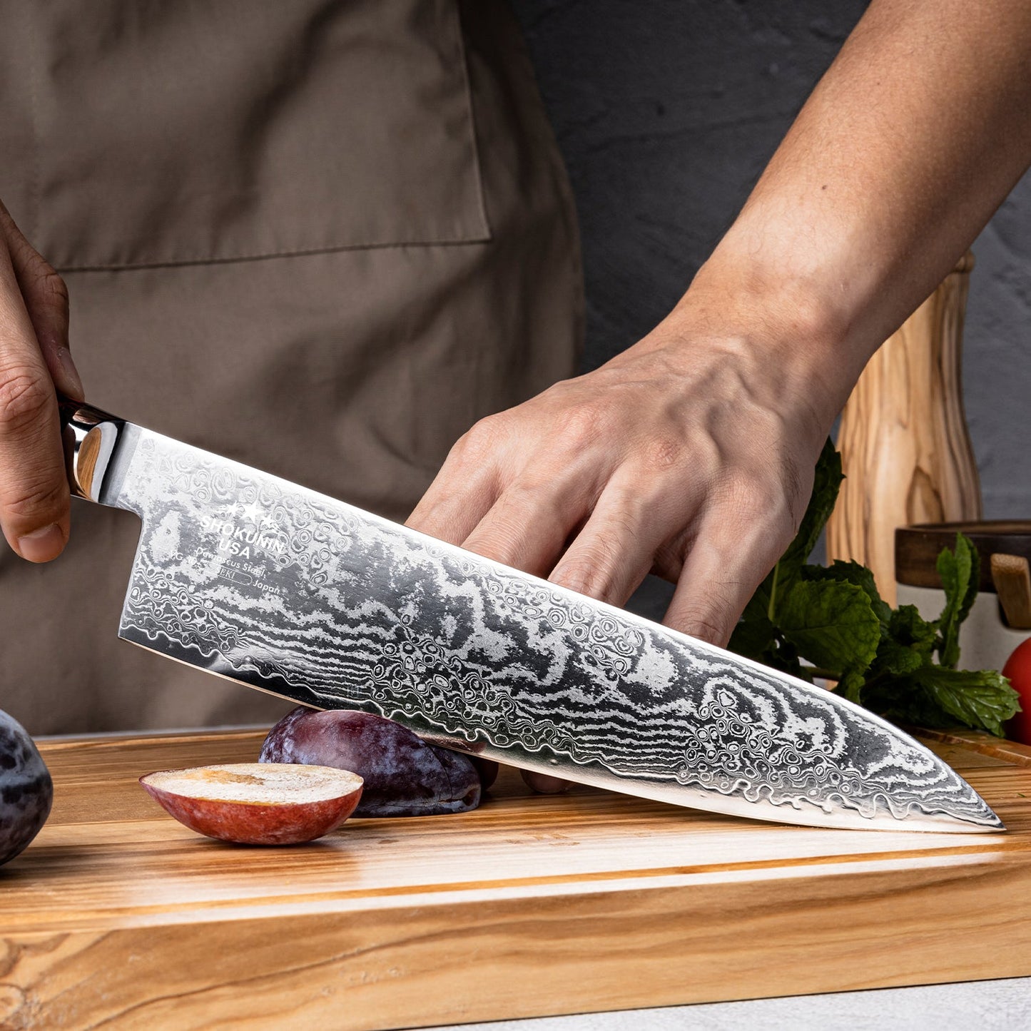 Obsidian Japanese Damascus Chef Knife with Carbon Fiber Handle