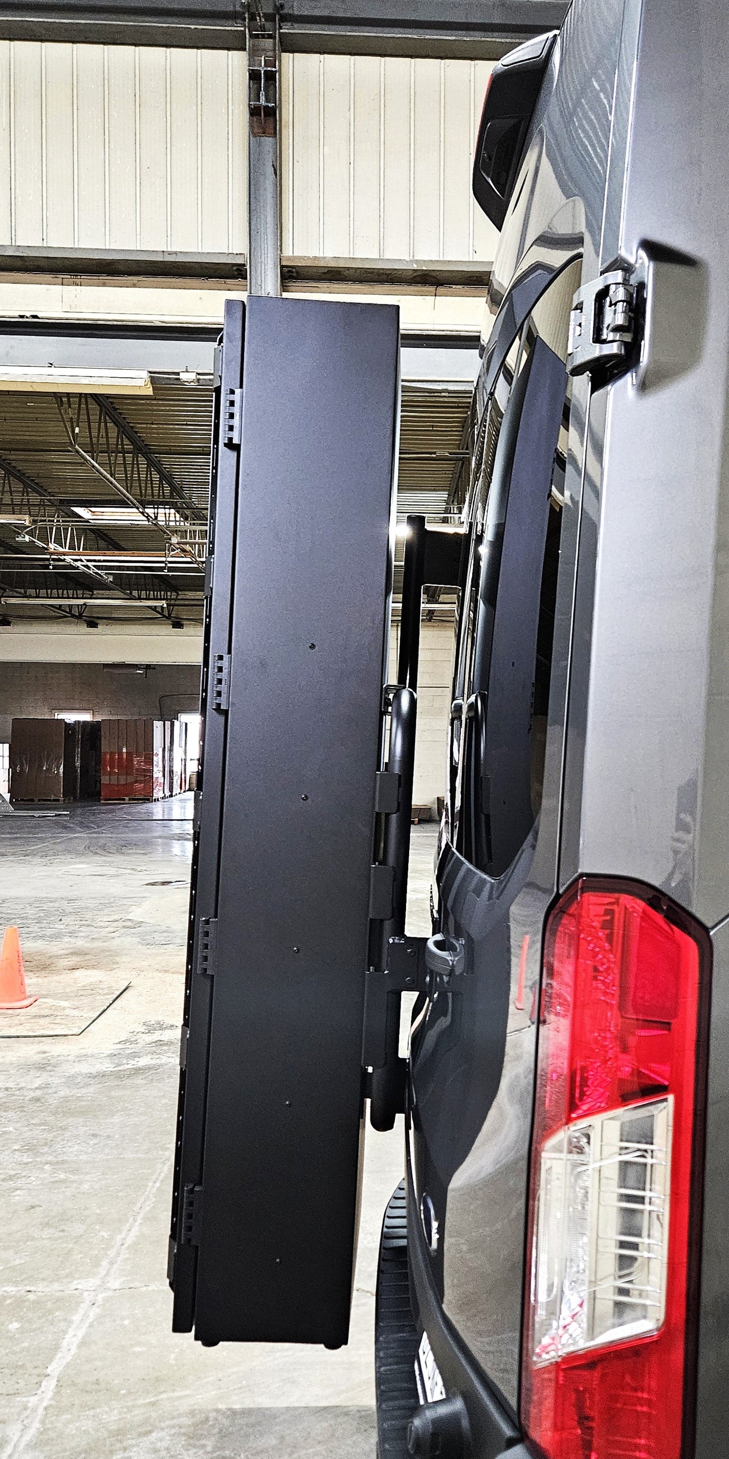 Rover Vans Ski/Snowboard Box for Van Rear