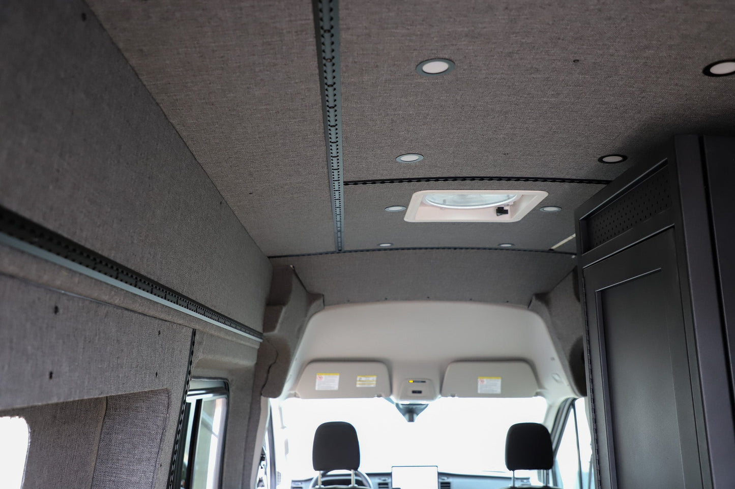 Recessed Deep Venture L-Track (2 Pack)