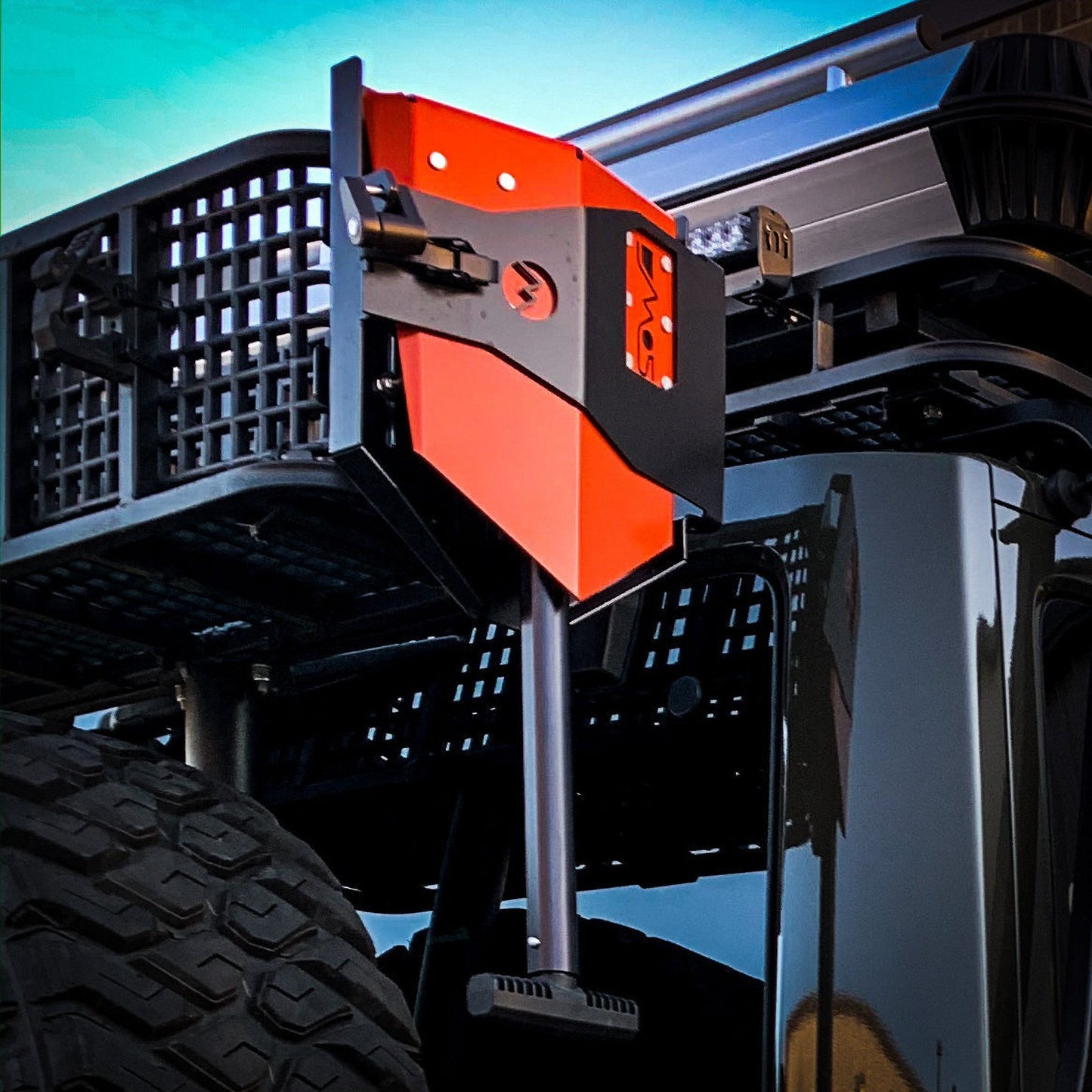 DMOS Delta Shovel Mount