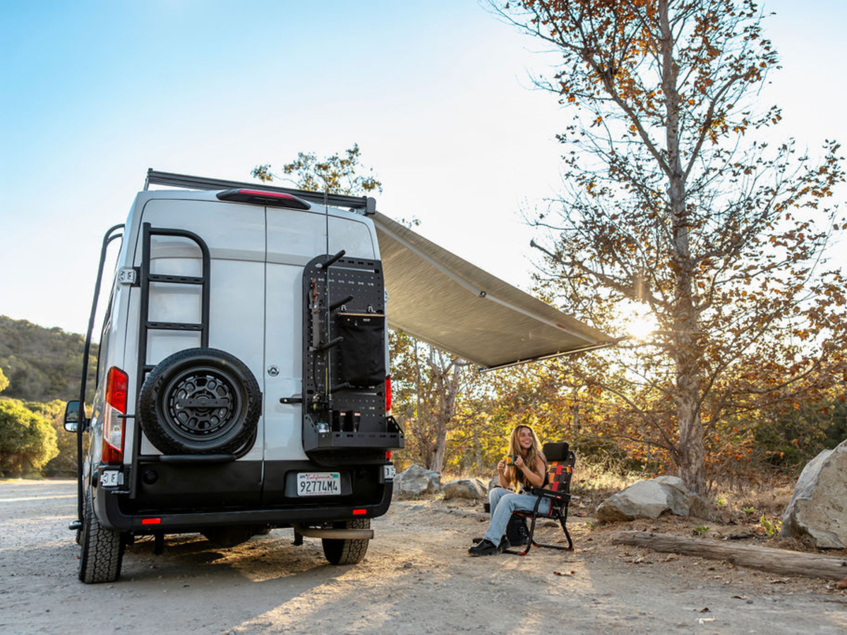 TRANSIT VAN 148" MID ROOF STRATA ROOF RACK