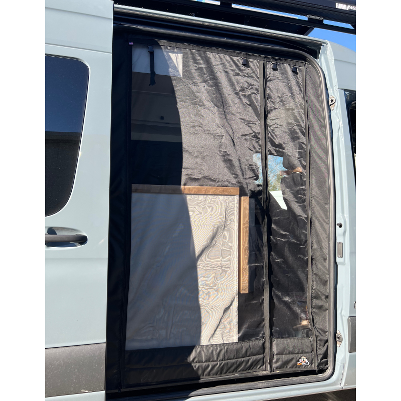 Mercedes Sprinter Trim Kits With Bugwall Fast Tracks