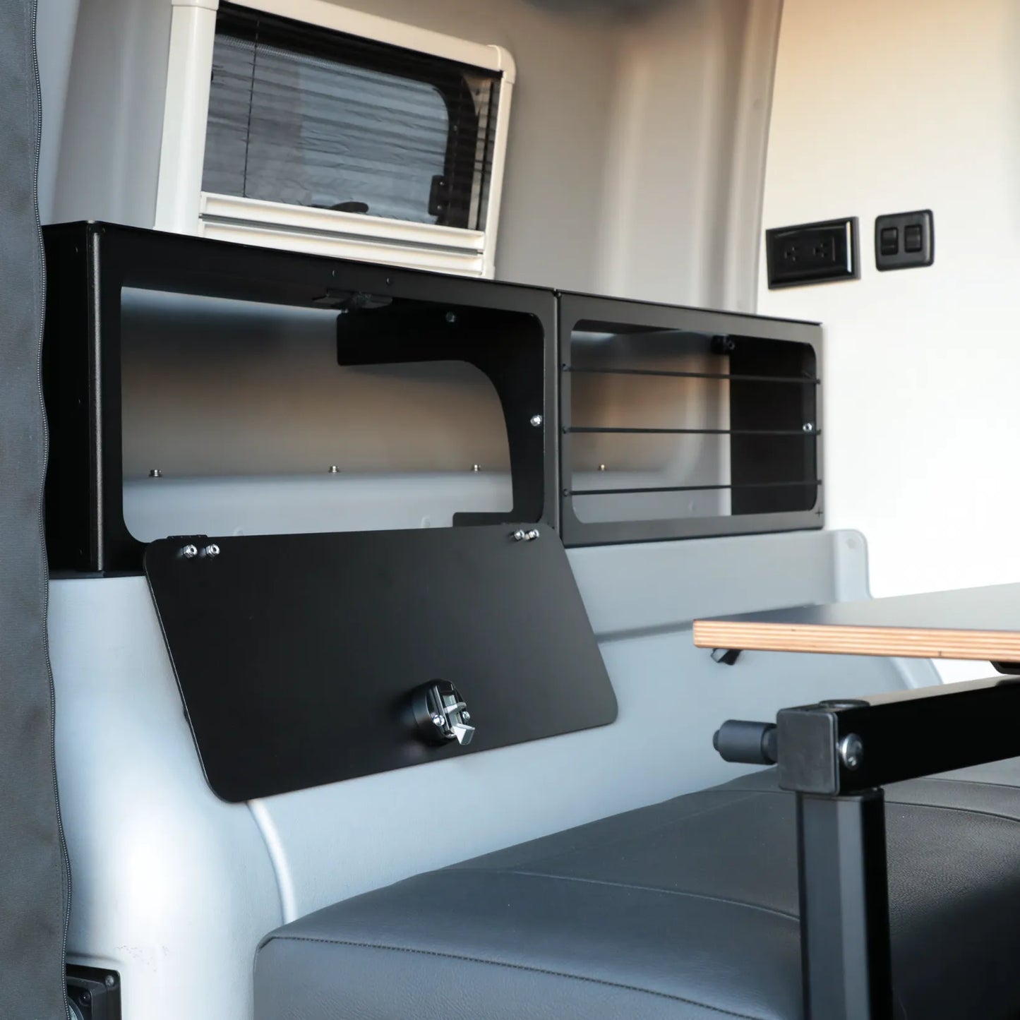 Bed Risers PRO - Bungee/Door Set for Revel '21-'24