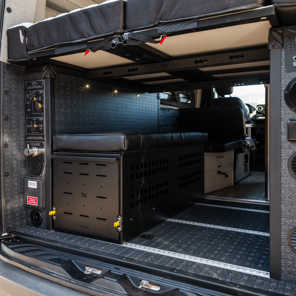 GLSS Cargo Tray Slide