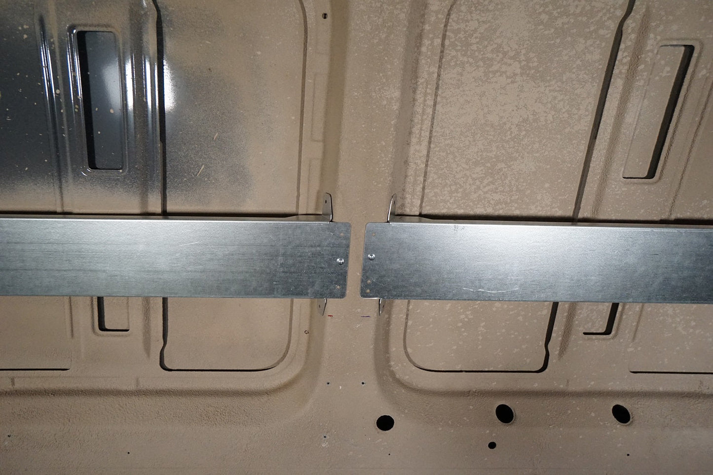 07+ Sprinter Van 170 EXT - 43" - 45" High Panel Bed Brace Kit