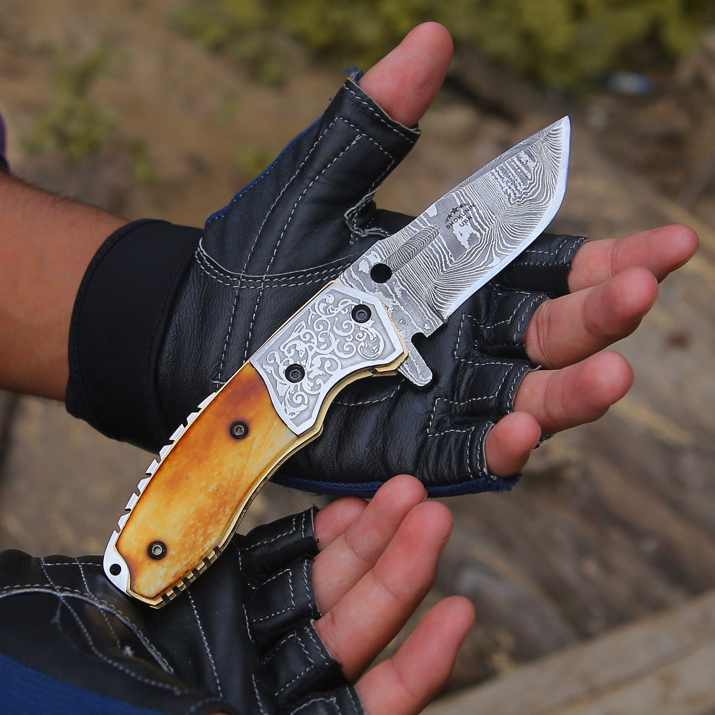 Reckoner Damascus Pocket Knife with Charred Bone Handle