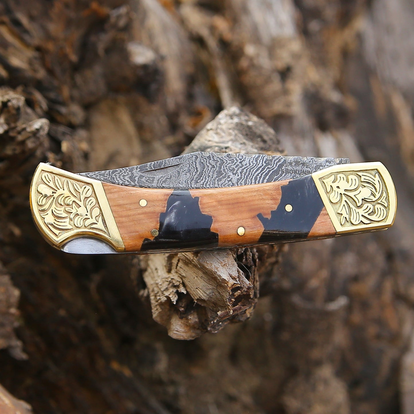 Goldenbolt Handmade Damascus EDC Knife with Leather Sheath & Olive Wood Handle
