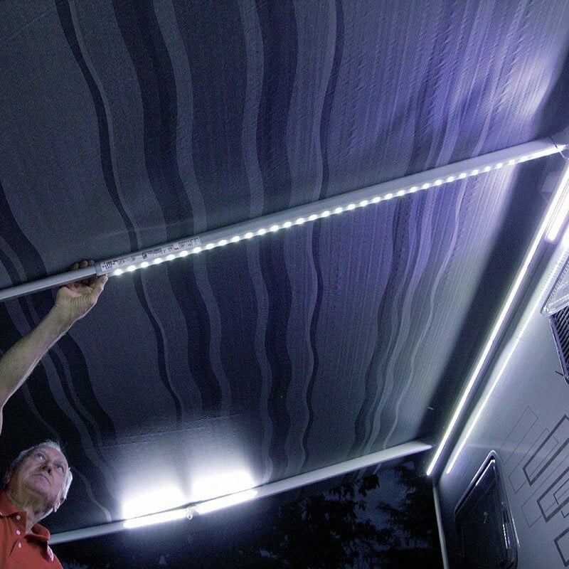 Fiamma F45S Telescopic LED Rafter