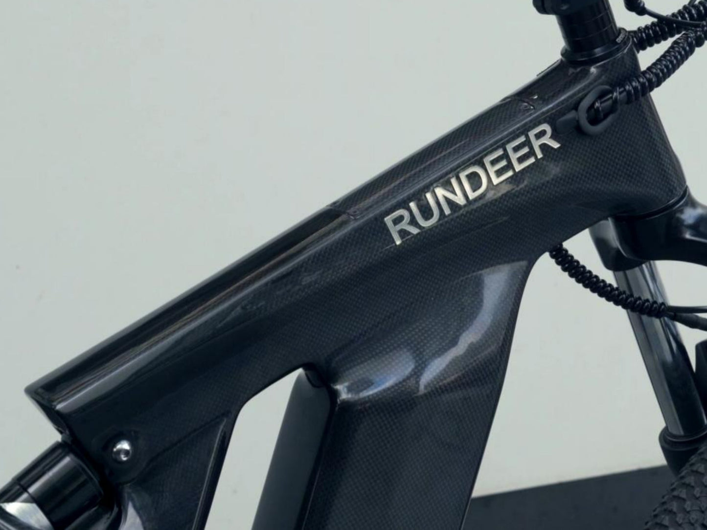 Rundeer Starry Sky 3K Carbon Fiber Electric Bike