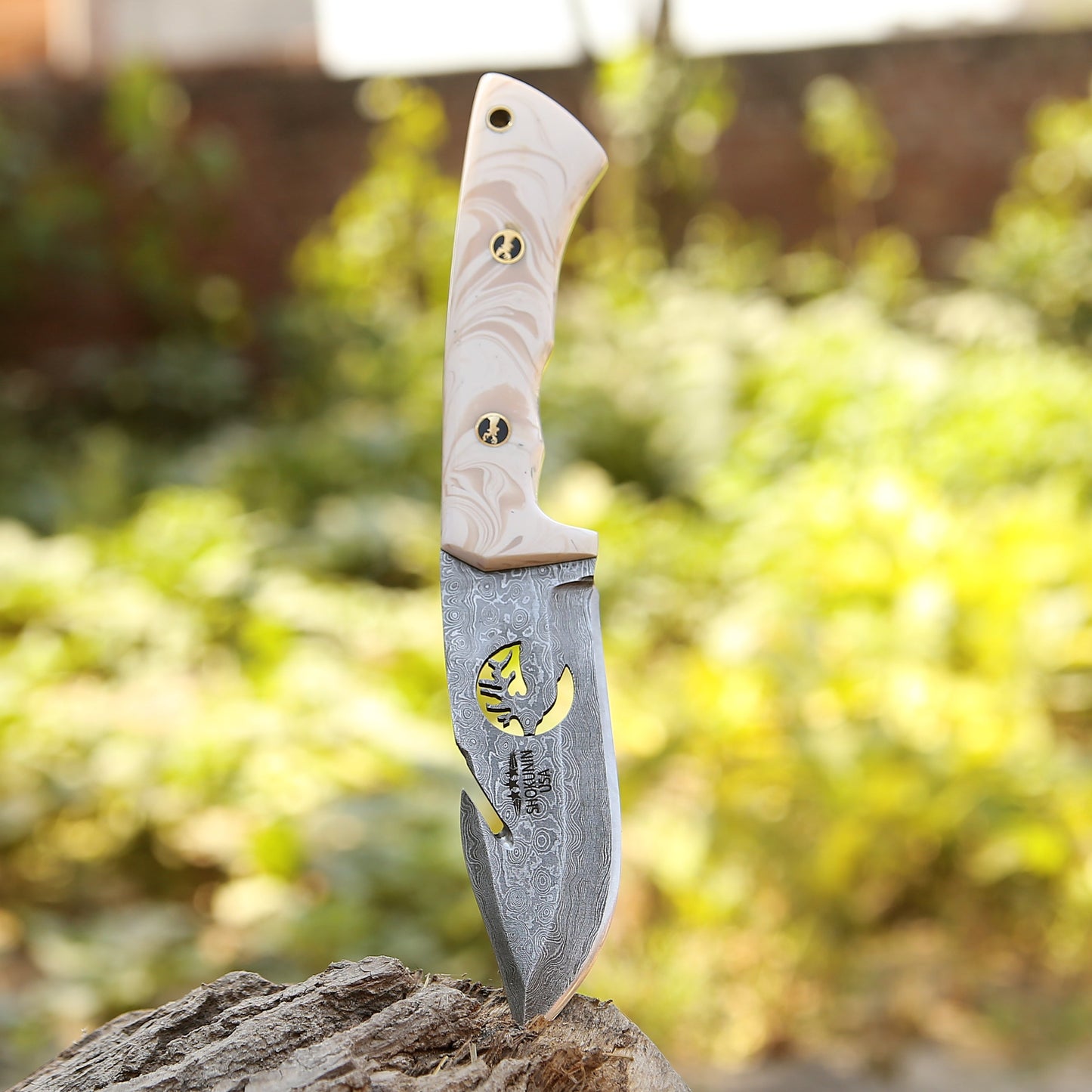 Tranquility Gut Hook Knife with Pearl Resin Handle