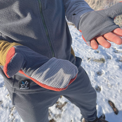 CAMP Mittens