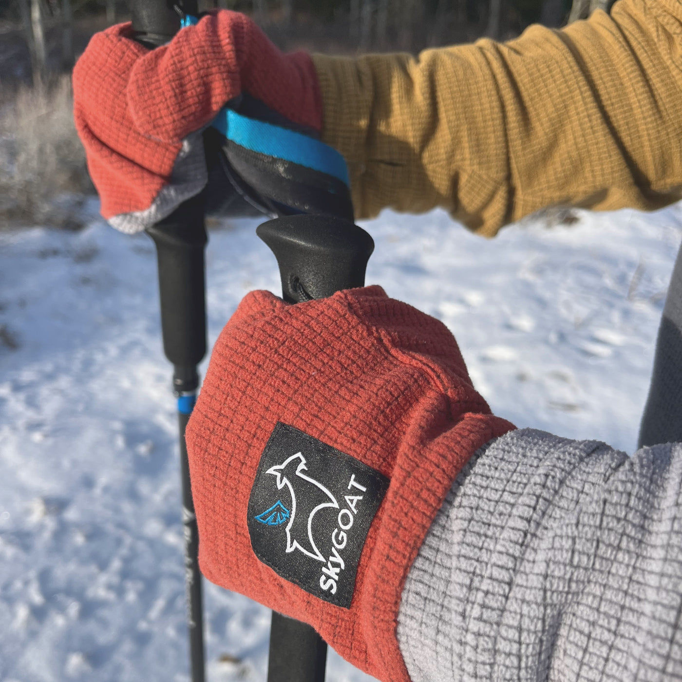 CAMP Mittens