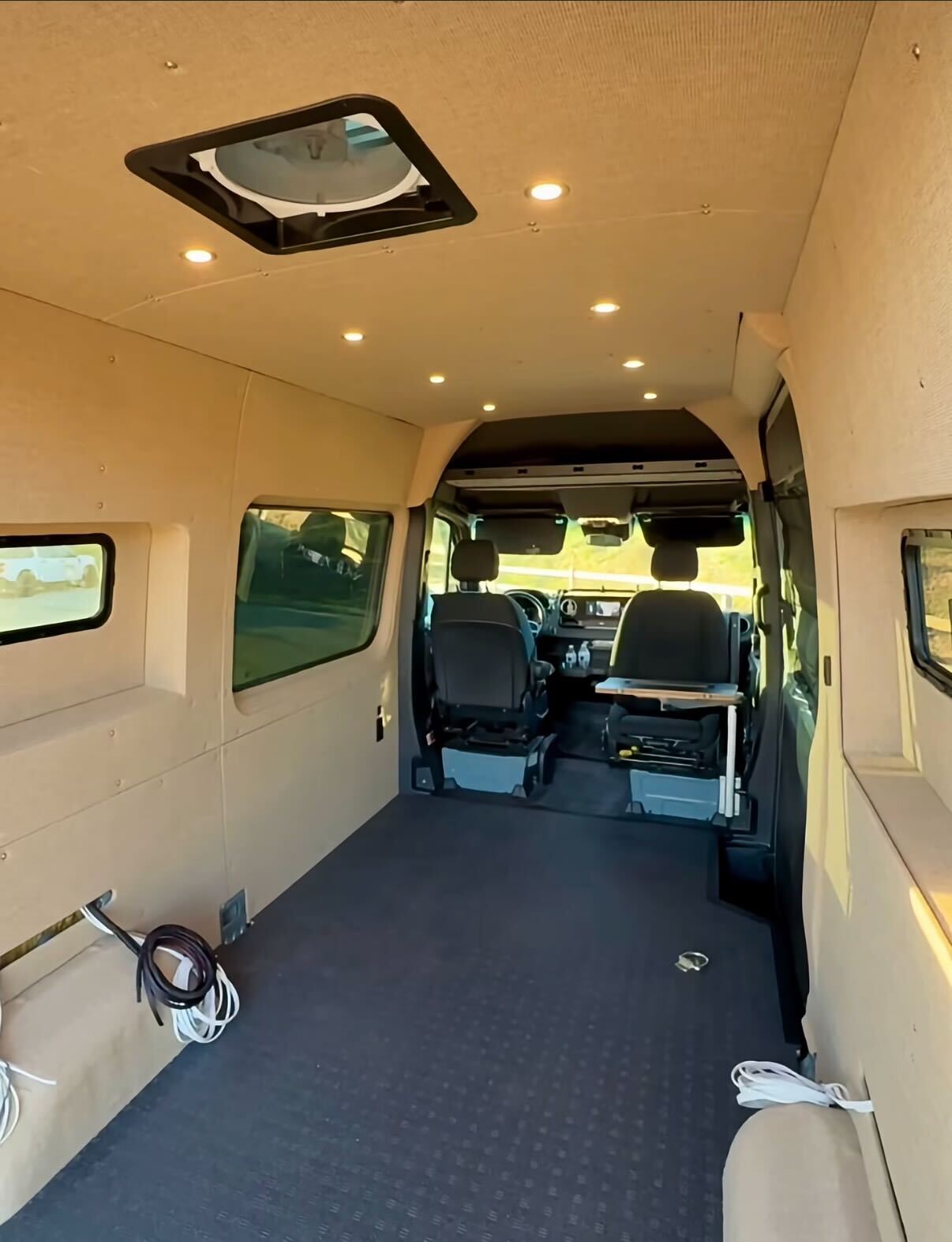 Mercedes Sprinter Universal Driver Mid Trim Ring