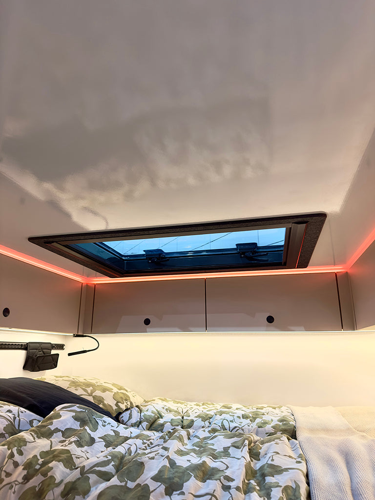 Outbound VAN Series. Lightweight roof hatches for vans, campers & caravans