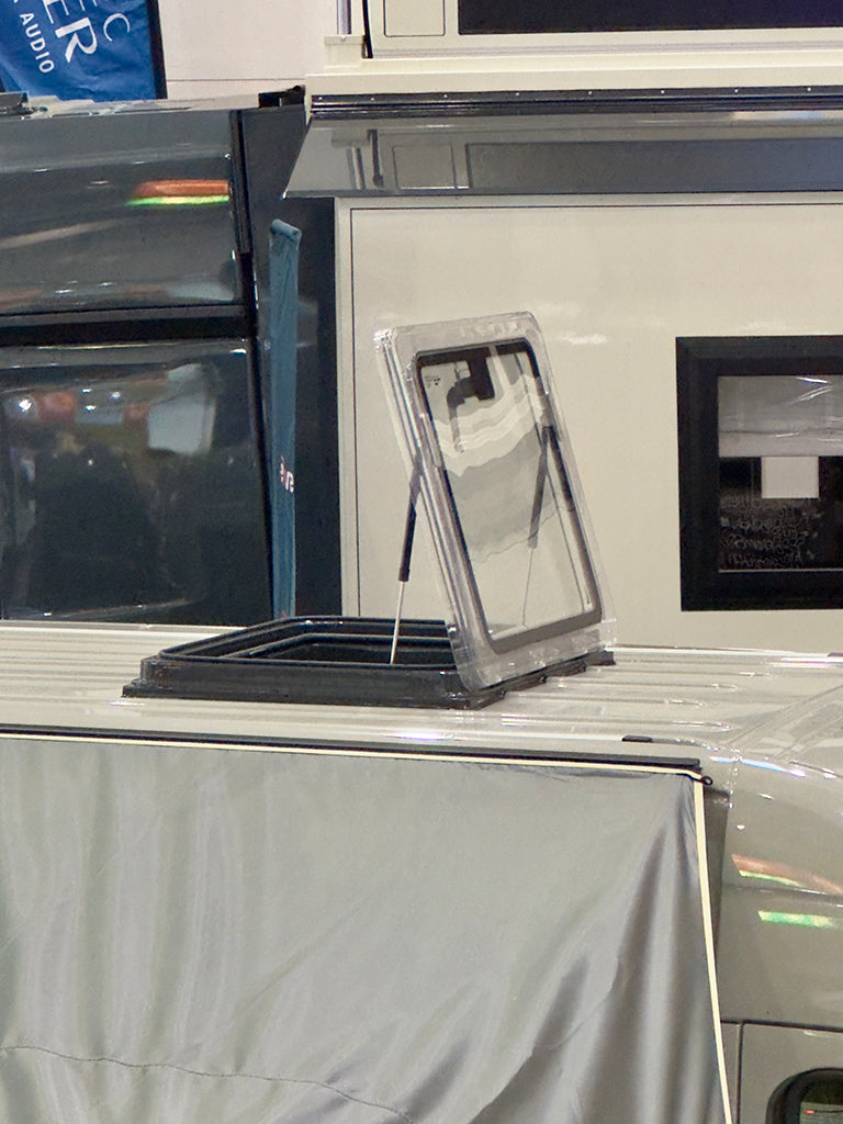 Outbound VAN Series. Lightweight roof hatches for vans, campers & caravans