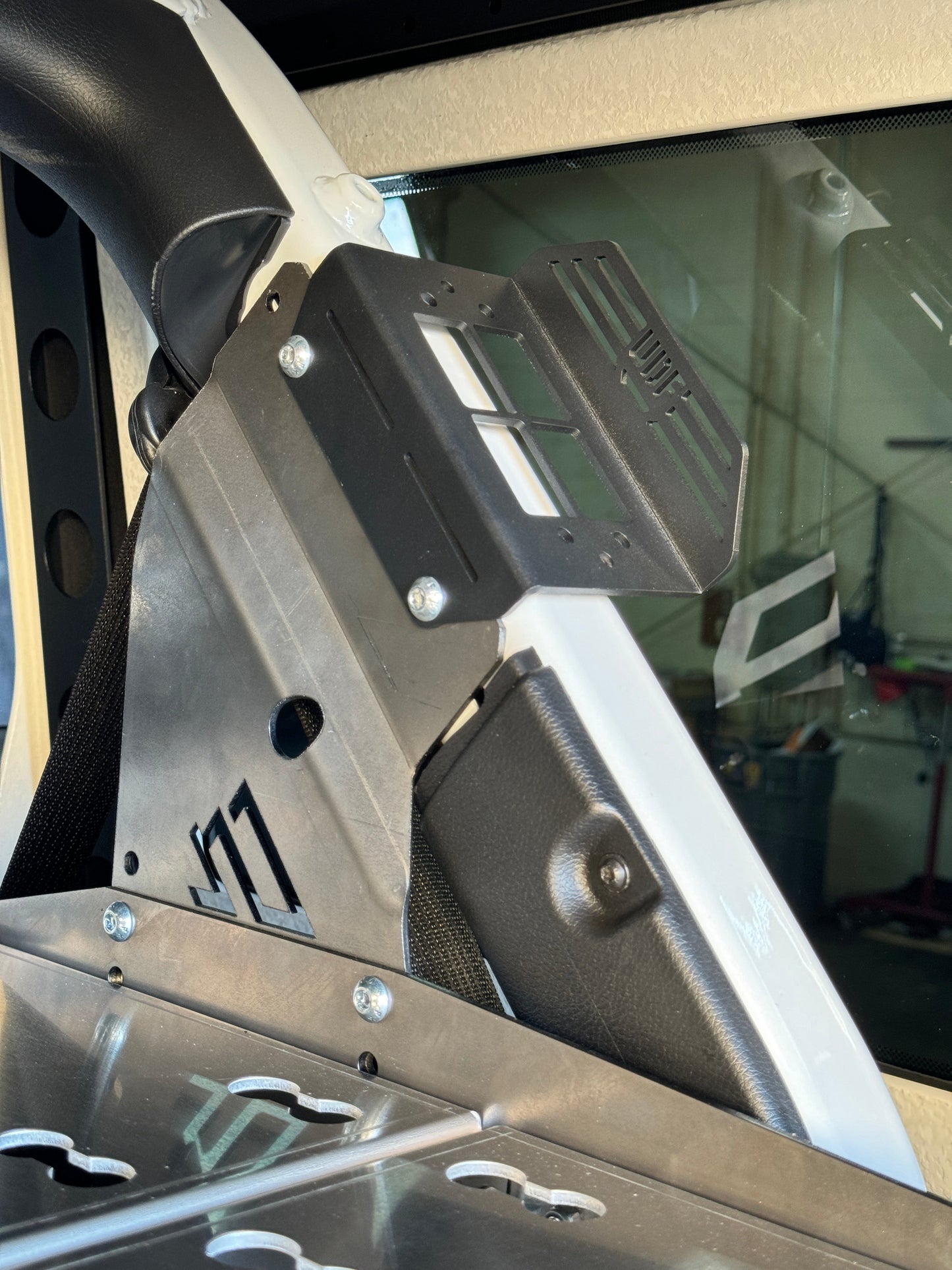 JL Wrangler Universal Roll Bar Mounting Bracket