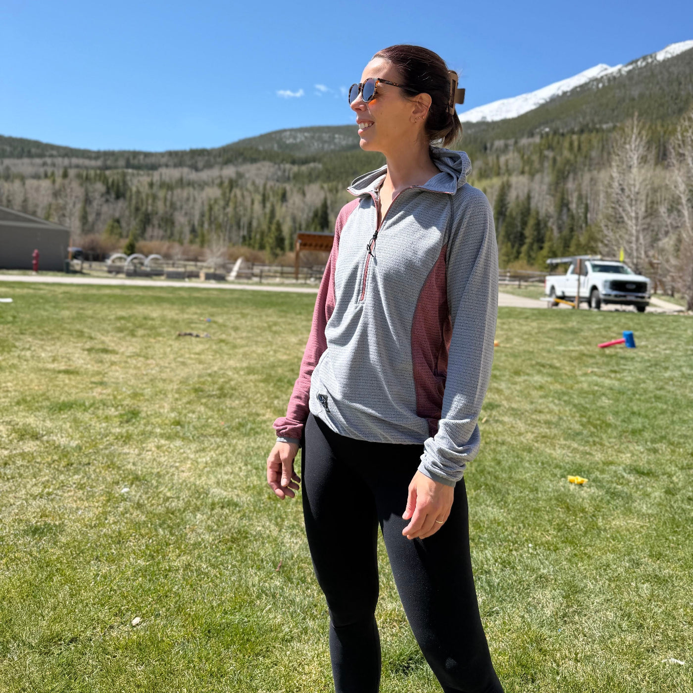 Women's Half-Zip Hooded Pullover AIR 70