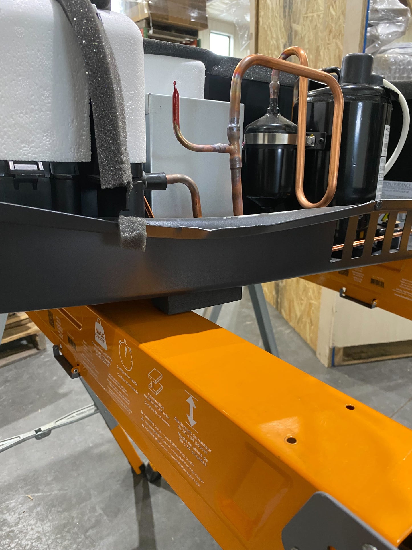 * Scratch & Dent * Dometic FreshJet 5 Series 15k BTU Low-Profile Air Conditioner - Black