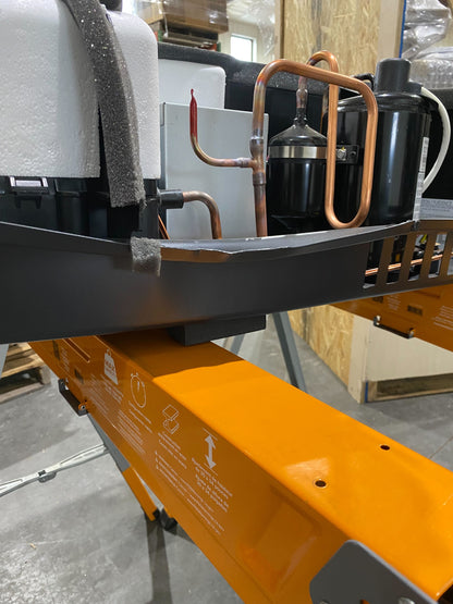 * Scratch & Dent * Dometic FreshJet 5 Series 15k BTU Low-Profile Air Conditioner - Black