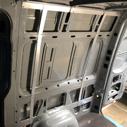 07+ Sprinter Van - Vertical Wall Brace Kit