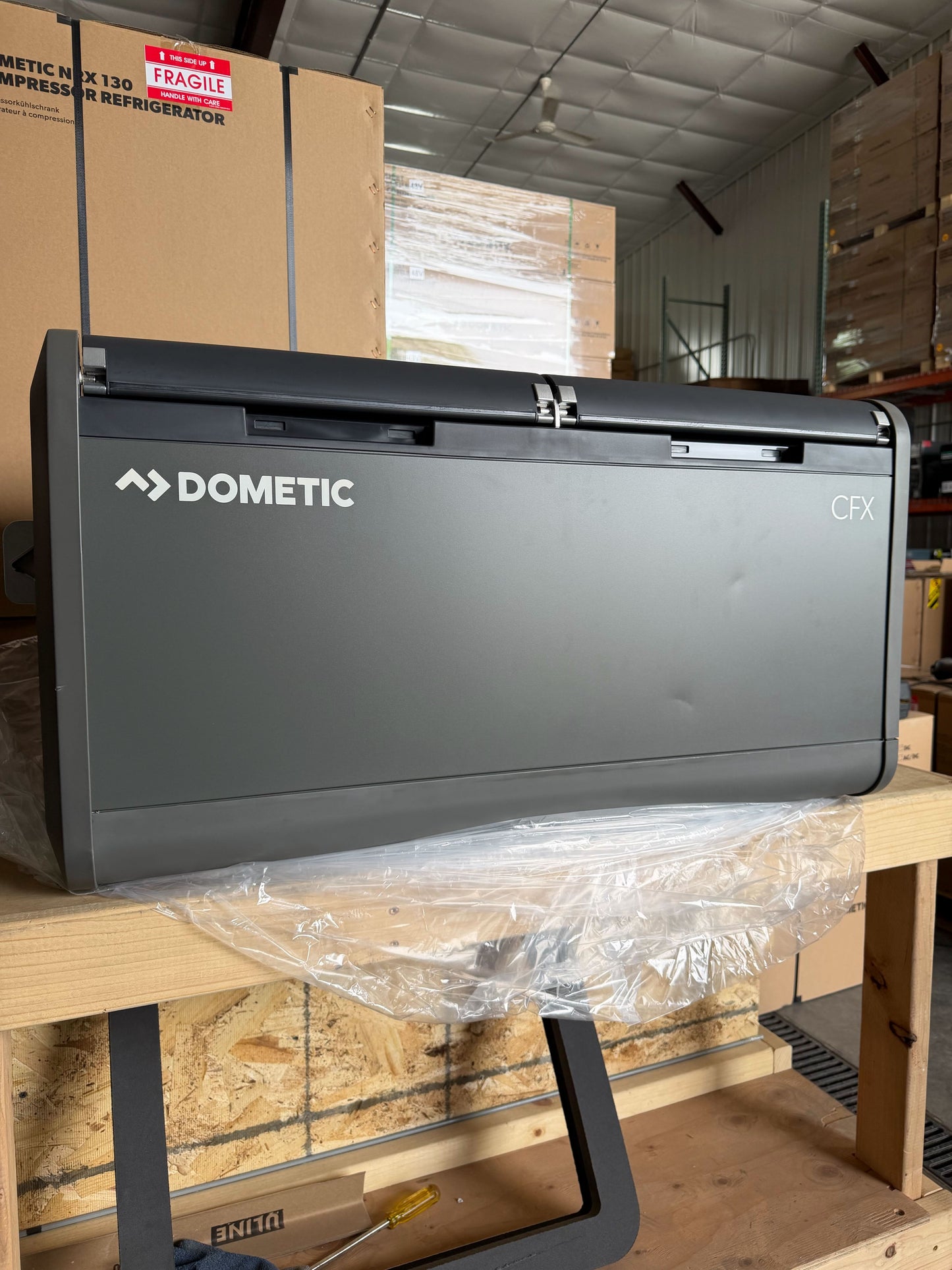 *Scratch & Dent* Dometic CFX5 95DZ Electric Cooler