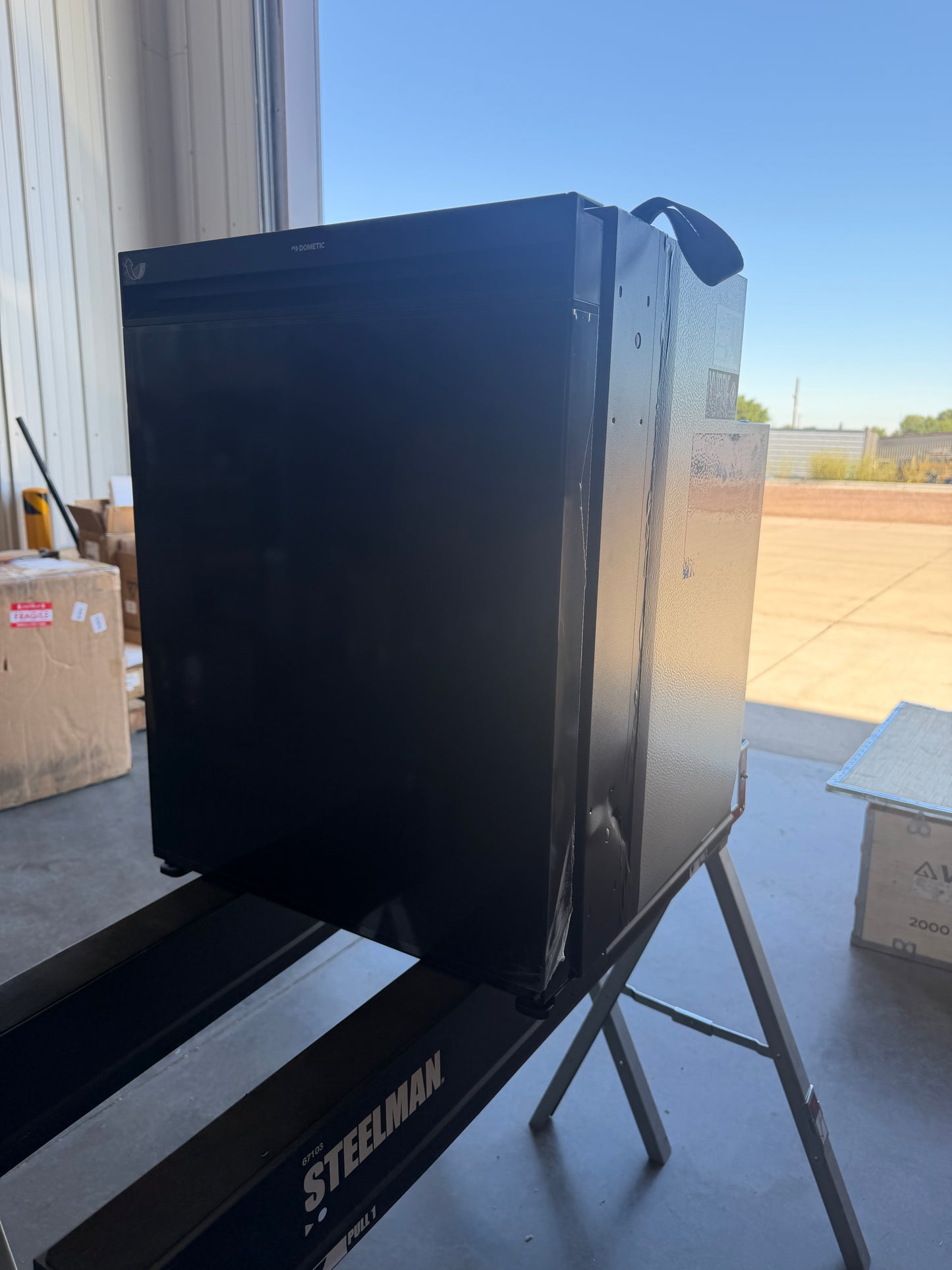 *Scratch & Dent * Dometic NRX 80E Fridge - 9620017088