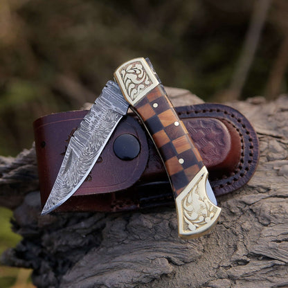 Expedition Gentlemans Damascus Pocket Knife with Pakka Wood Handle