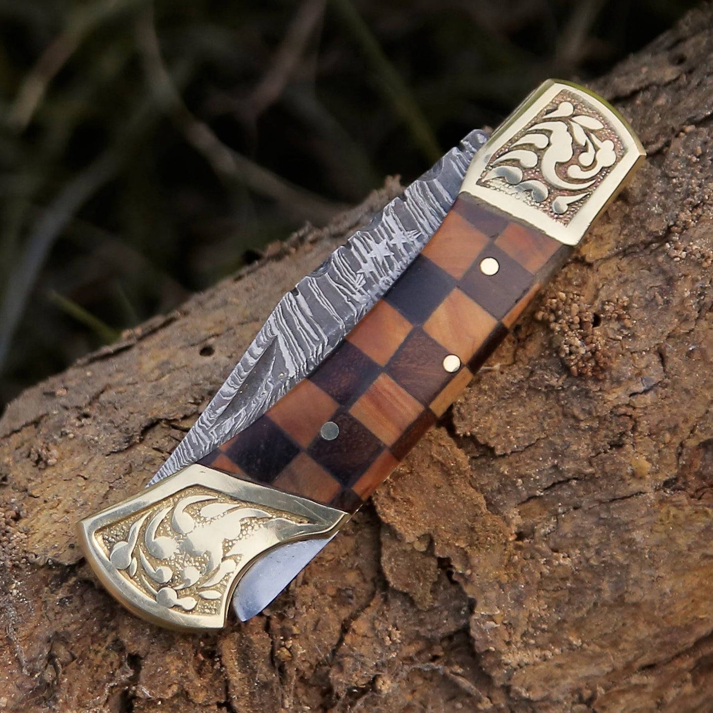 Expedition Gentlemans Damascus Pocket Knife with Pakka Wood Handle