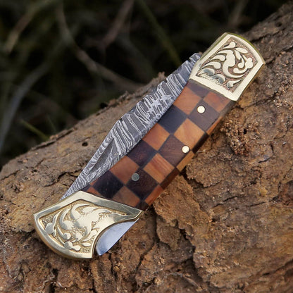 Expedition Gentlemans Damascus Pocket Knife with Pakka Wood Handle