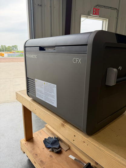 Scartch & Dent Dometic CFX5 55IM Electric Cooler