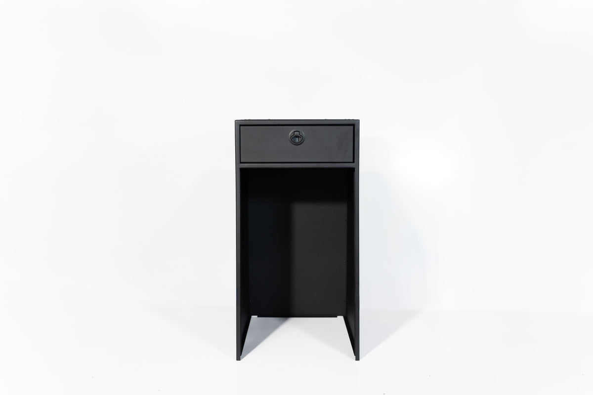 18" Fridge Base with Nova Kool R3100