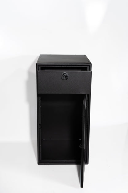 18" Base One Door and One Drawer