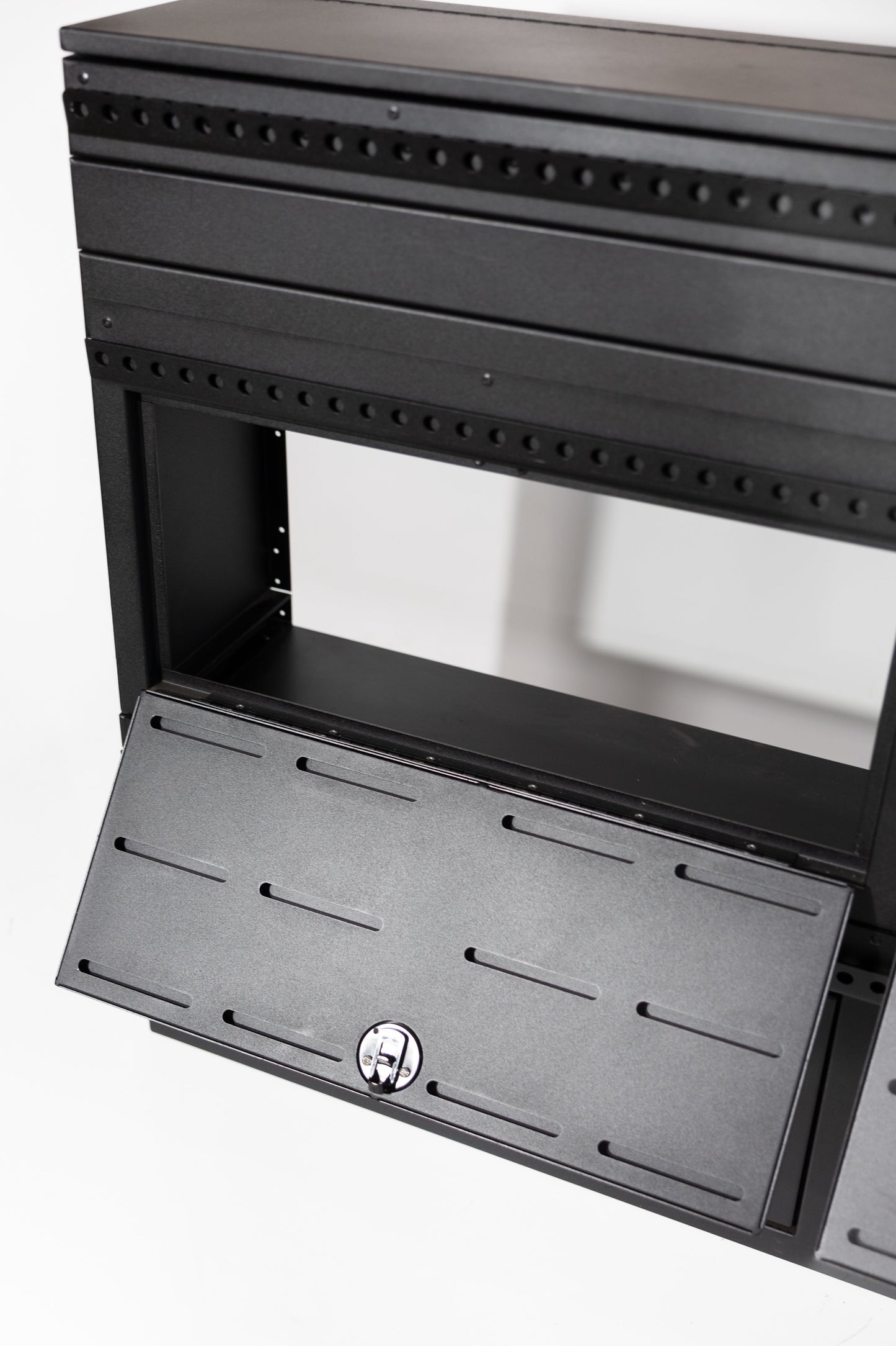 12" Wheel Well Cover and accessories