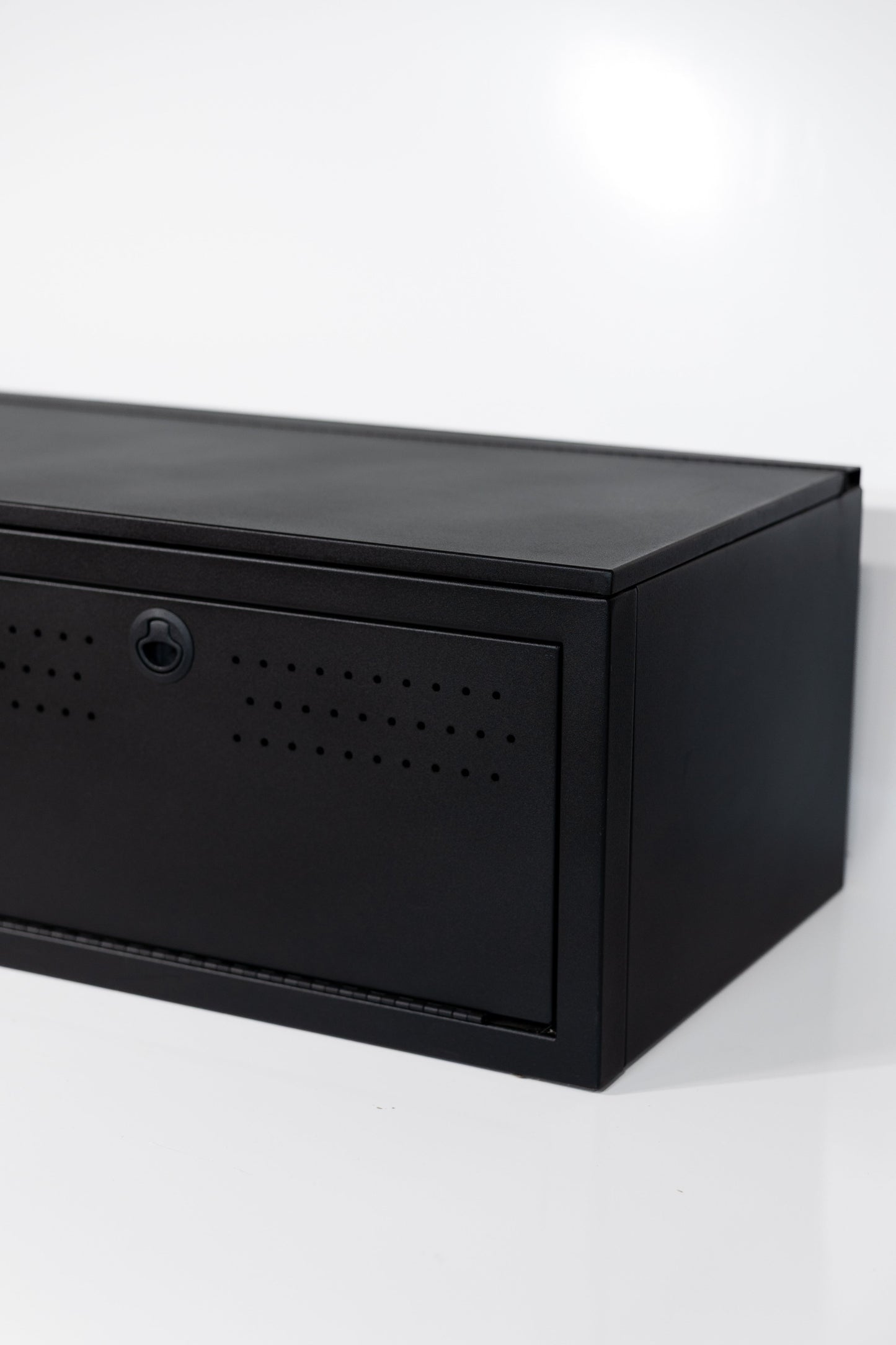 22" Wheel Well Cover and accessories