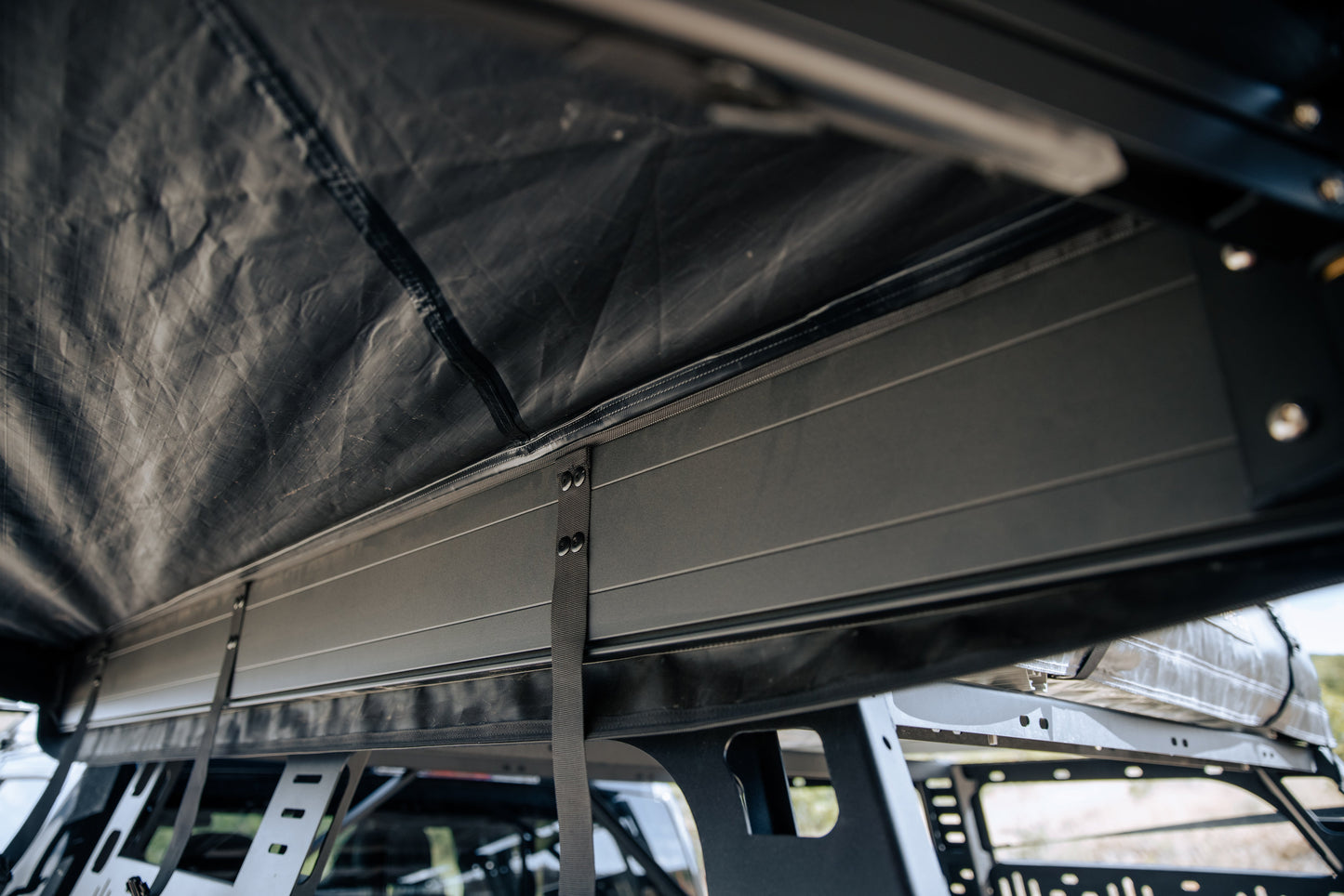 ROAM ARC 270 Awning