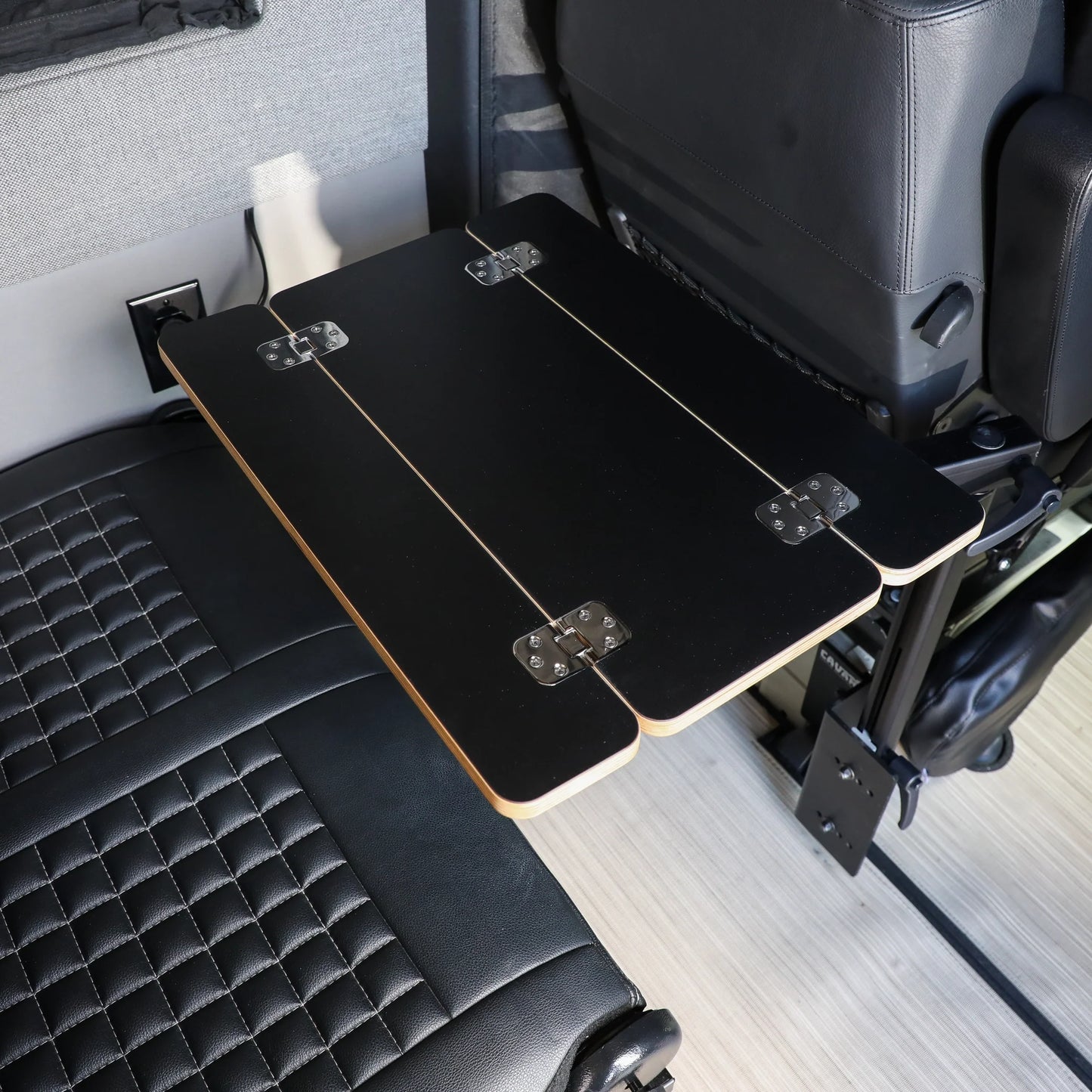 GLSS™ Passenger PRO - Seat, Mini-Skinny Table and H2O Box for '25 Revel