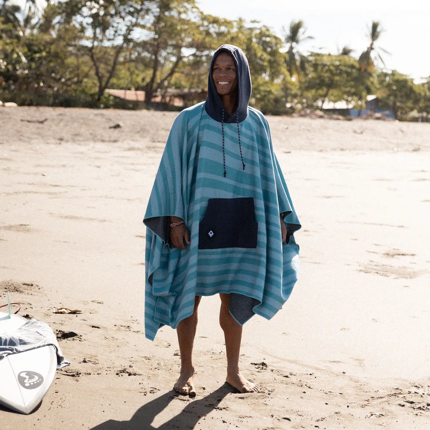 Poncho Towel: Sidewinder Agua
