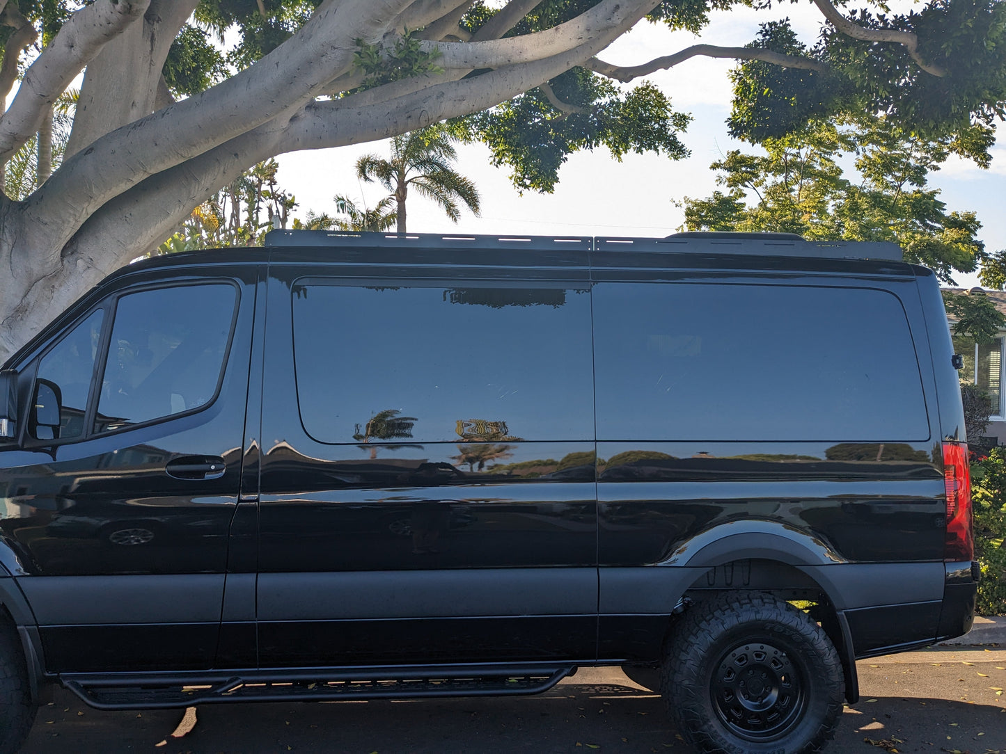 SPRINTER 144" LOW ROOF STEALTH ROOF RACK