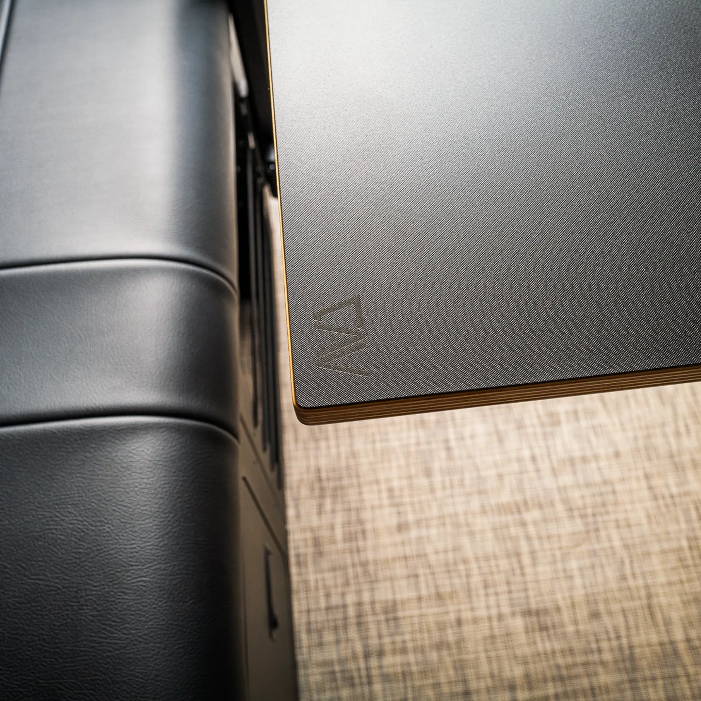 GLSS™ Passenger PRO - Seat with H2O Box