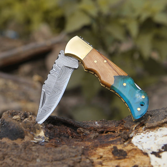 Knight Pocket Knife with Olive Wood & Resin Handle