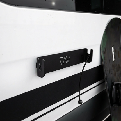 Magnetic Ski/Snowboard Holder