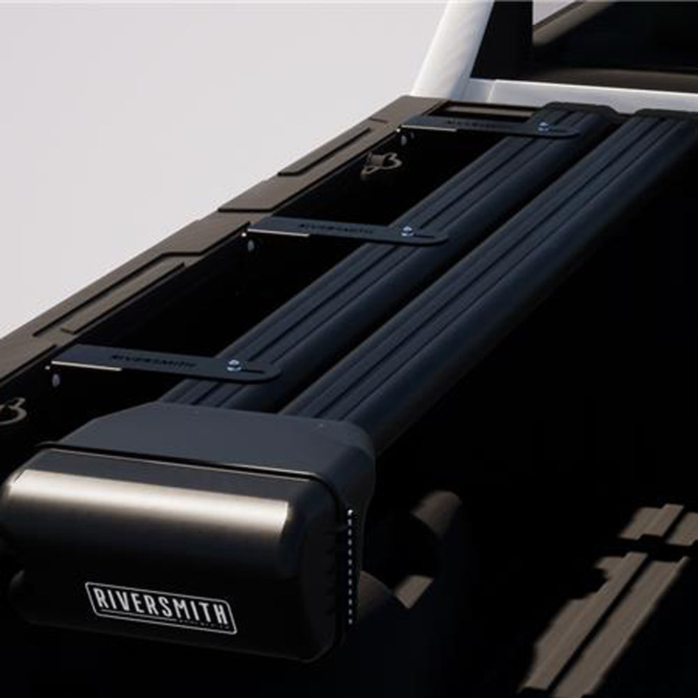 RIVERSMITH ShortCut River Quiver + Truck Bed Mount