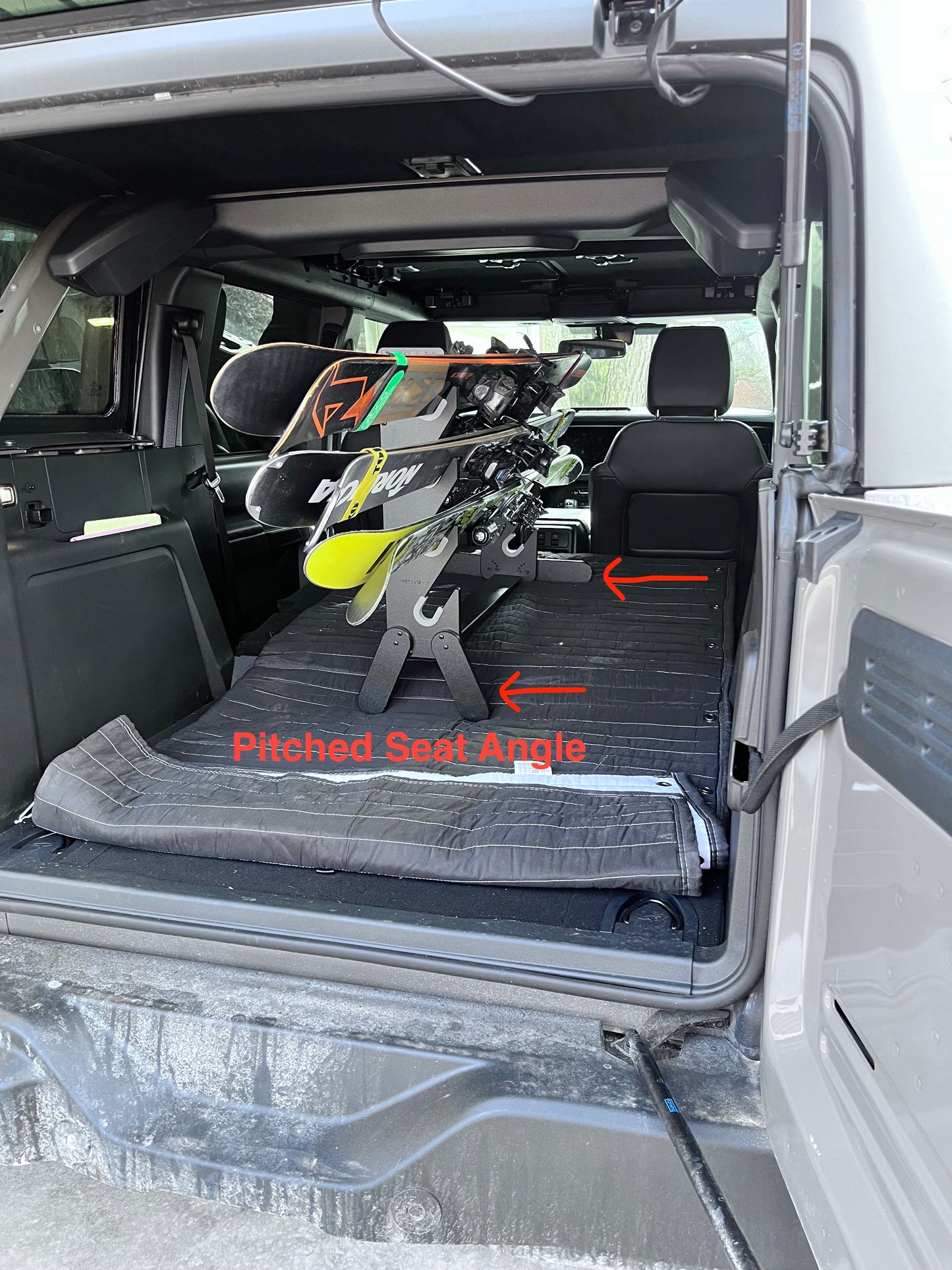 The TRAPSKI Tower with Security Strap | Internal Ski Mobile Rack | SUVs, Vans, Crossovers, Hatchbacks | Third Row SUVS