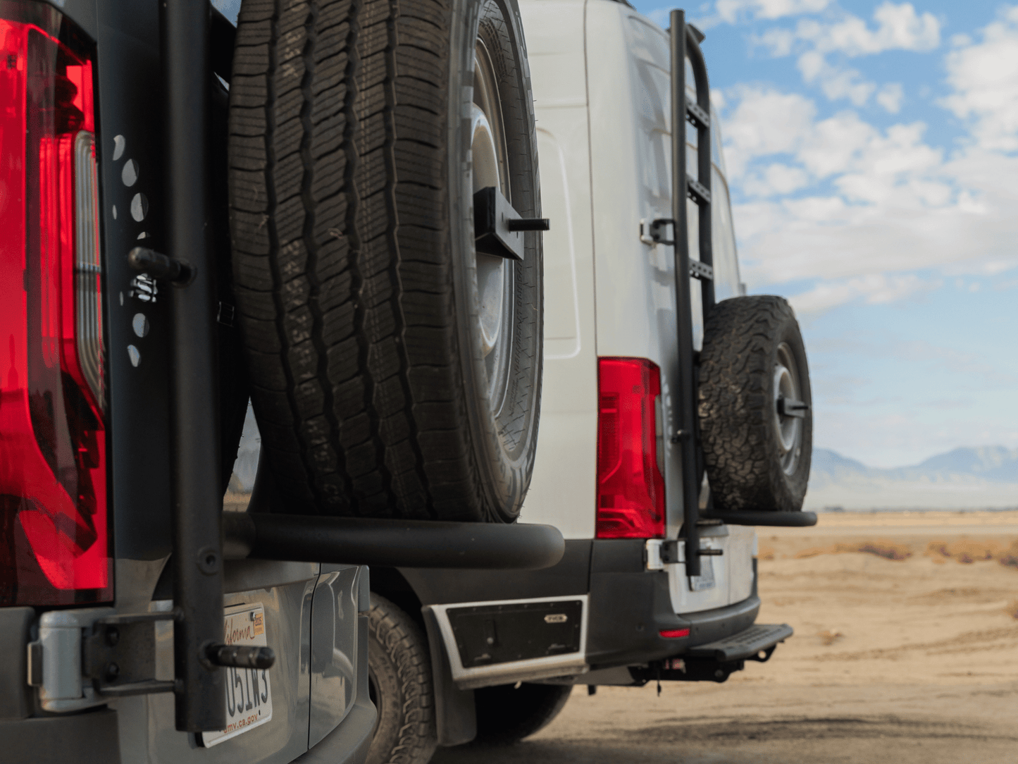 SPRINTER REAR TIRE CARRIER LADDER