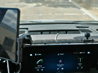 SPRINTER DASH CABLE ORGANIZER 2019+