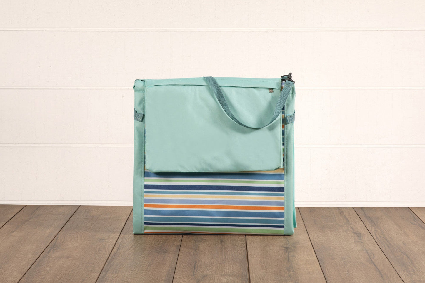 Beachcomber Portable Beach Chair & Tote