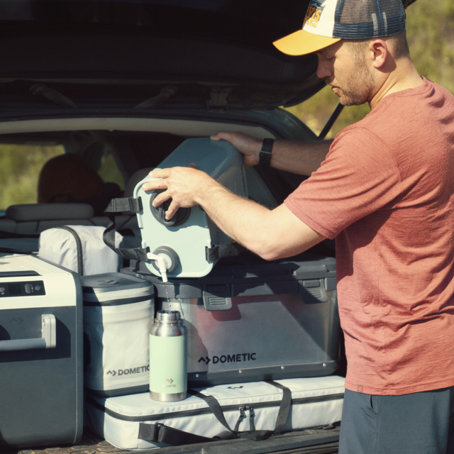 Dometic GO Hydration Faucet + Jug Combo